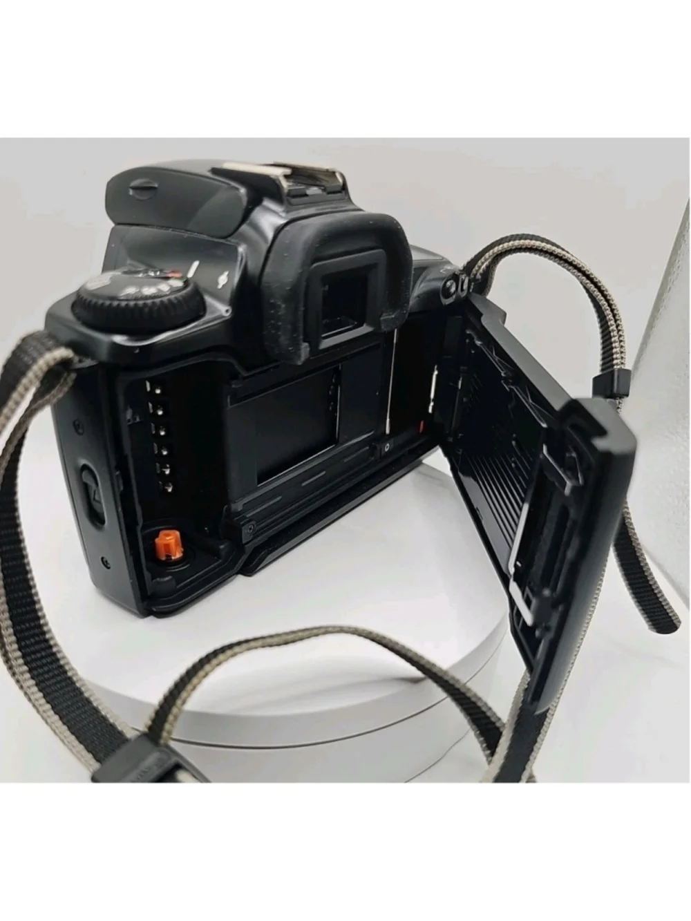 Canon EOS 3000 SLR Film Camera Black With Strap, Manual, Cap Etc. Tested Working - Picture 5 of 12
